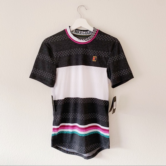 Nike | Shirts | Nike Court Challenger Tennis Ss Tee Shirt Xs Nwt | Poshmark